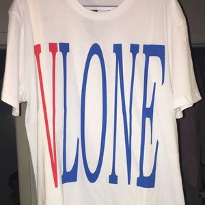 VLONE INDEPENDENCE TEE